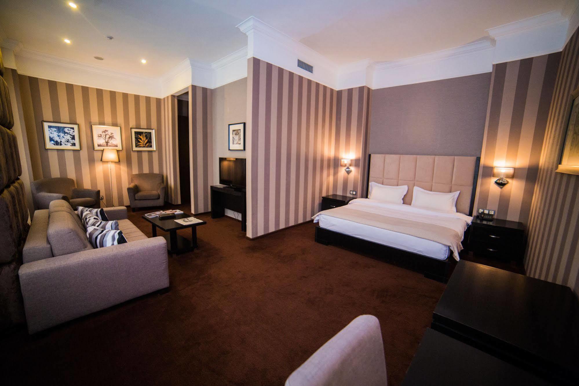 Jelsomino Boutique Hotel Astana Eksteriør bilde