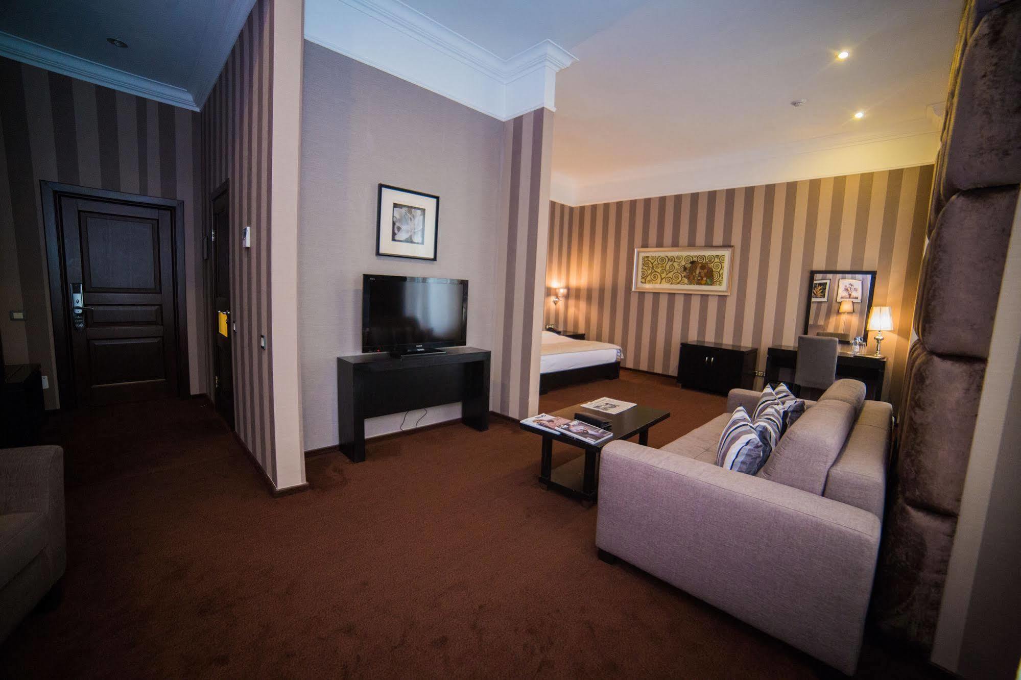Jelsomino Boutique Hotel Astana Eksteriør bilde